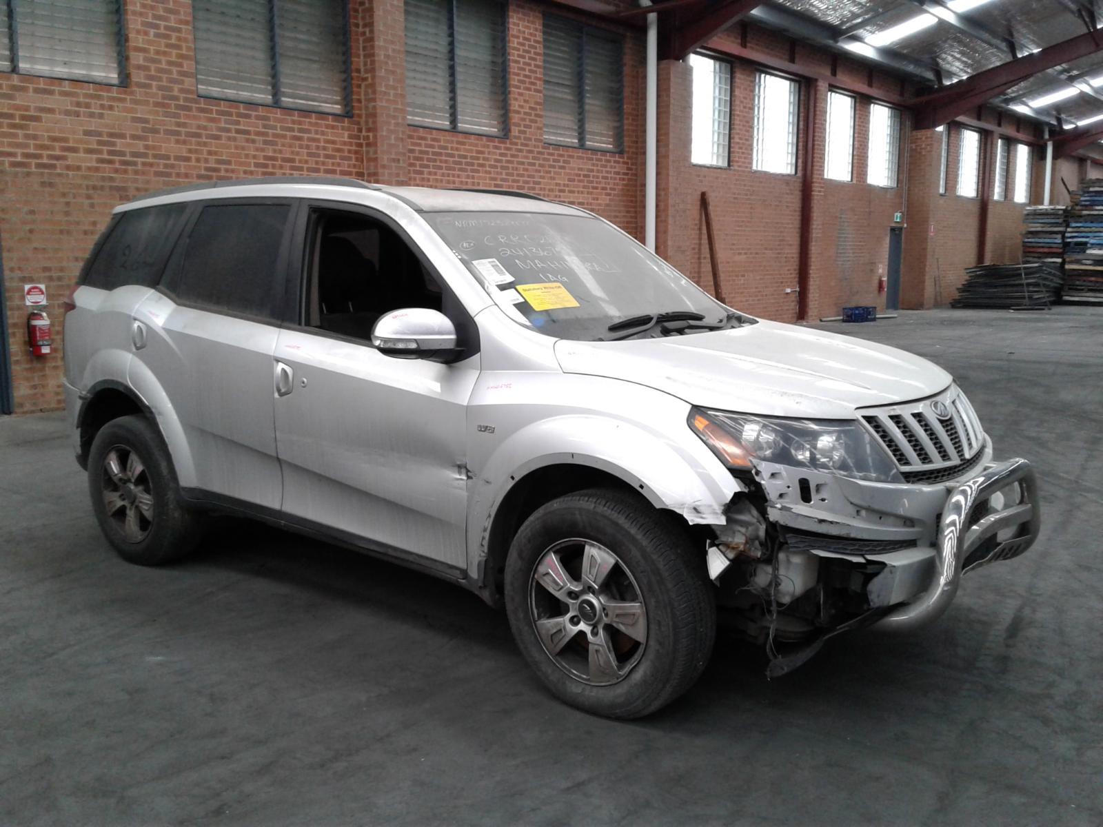 View Auto part Engine Mahindra Xuv500 2014