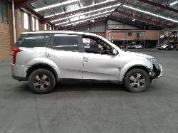 View Auto part Left Indicator/Fog/Side Mahindra Xuv500 2014