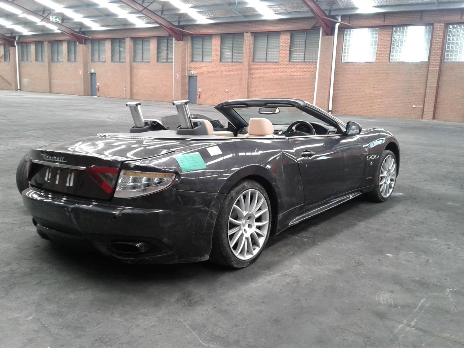 View Auto part Body/Door Mould Maserati Granturismo 2013