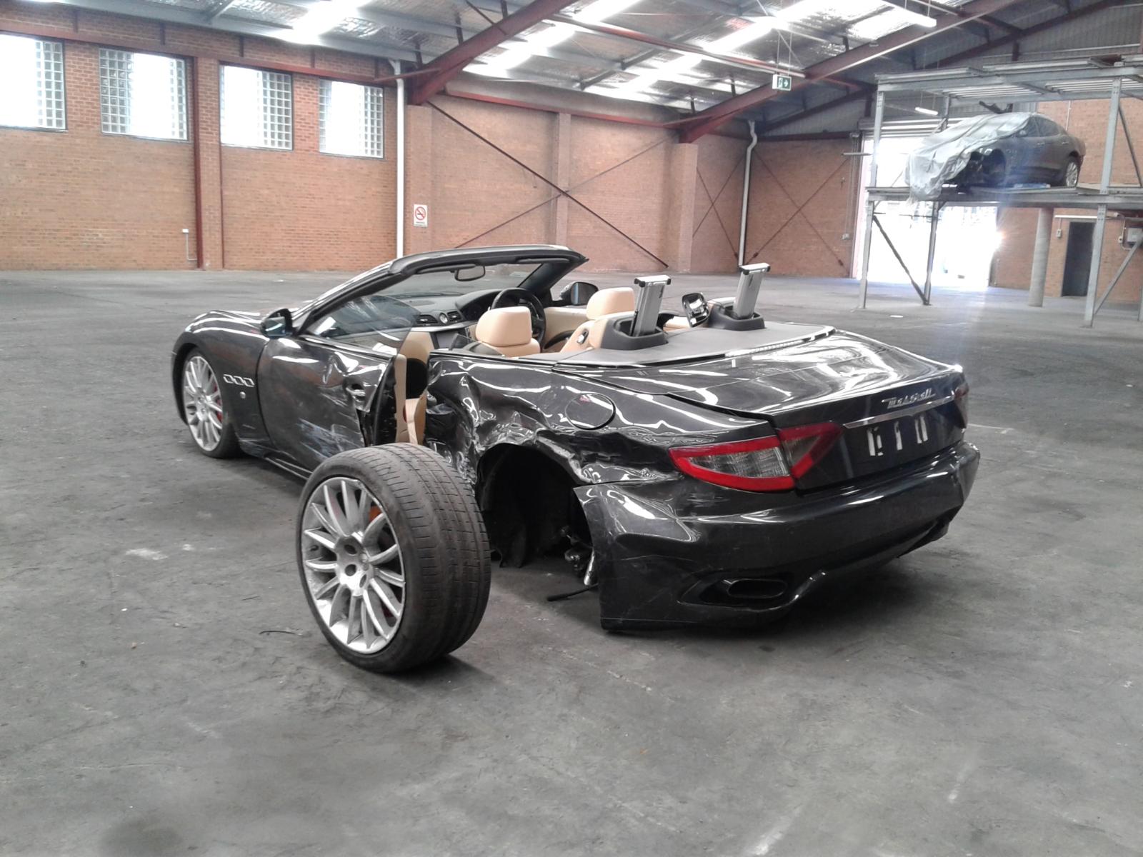 View Auto part Door Handle Maserati Granturismo 2013
