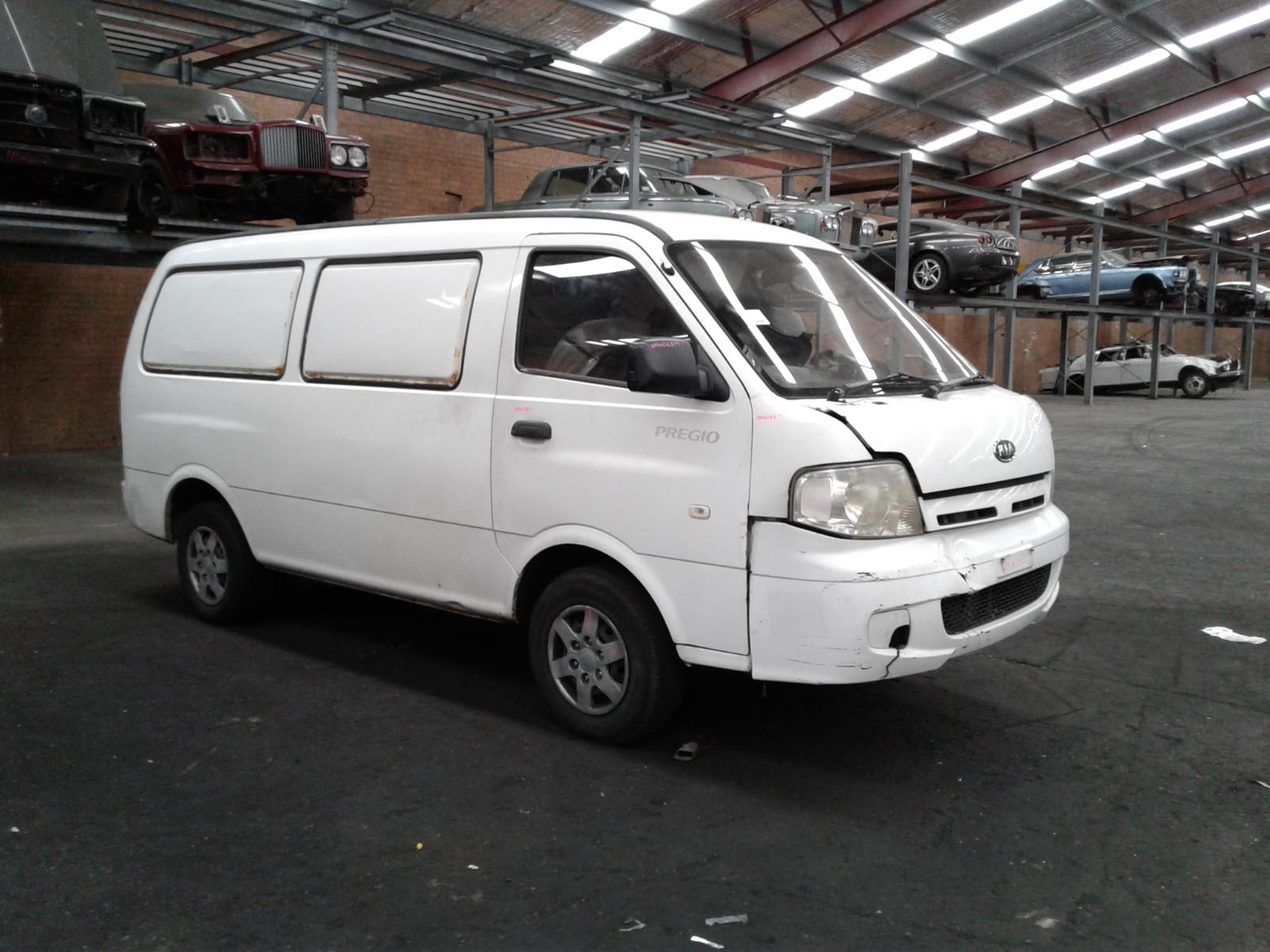 Kia pregio 2005