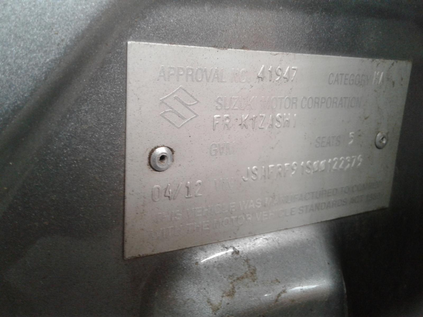 View Auto part Right Rear Door Window Suzuki Kizashi 2012