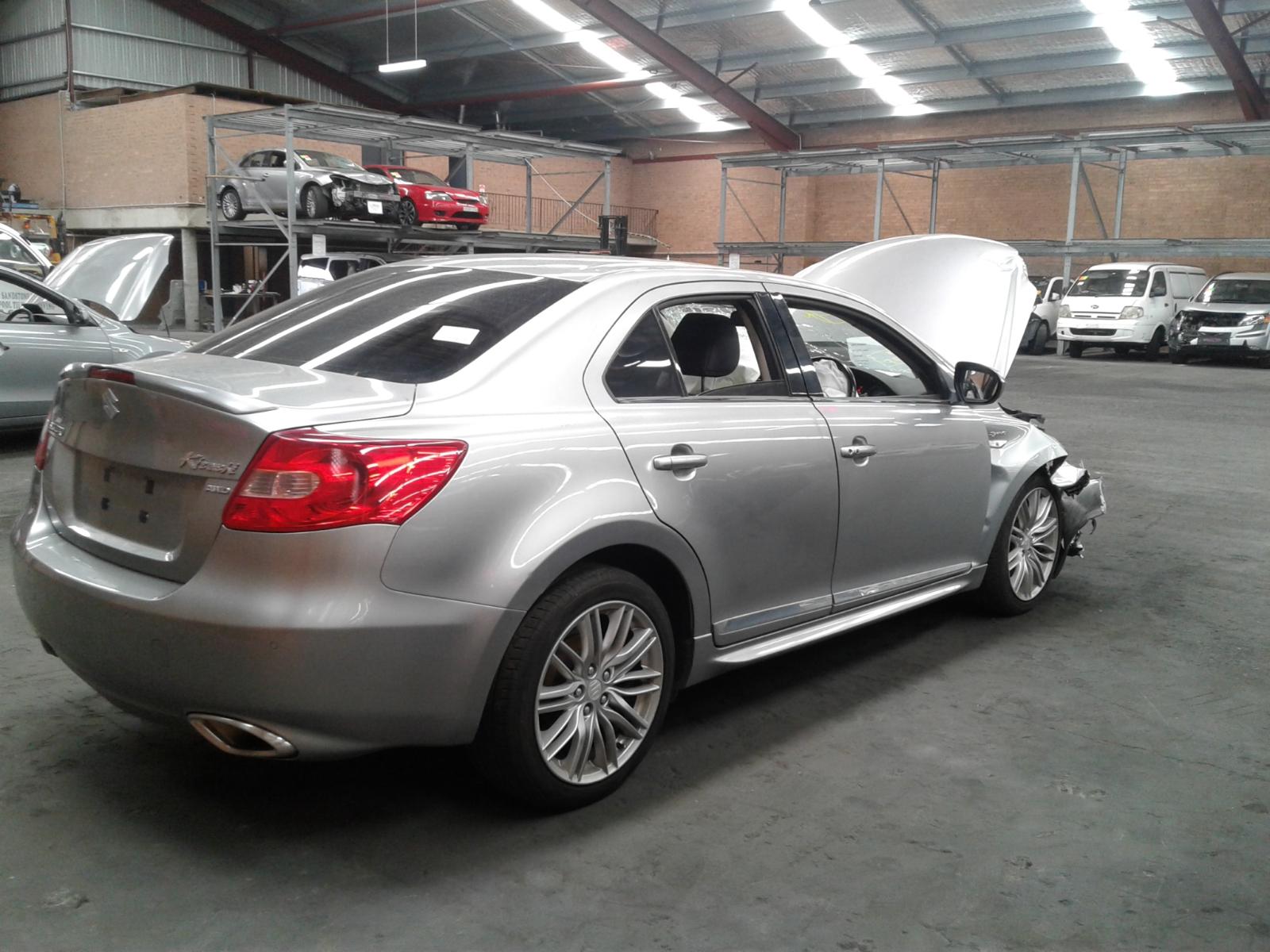 View Auto part Door Handle Suzuki Kizashi 2012