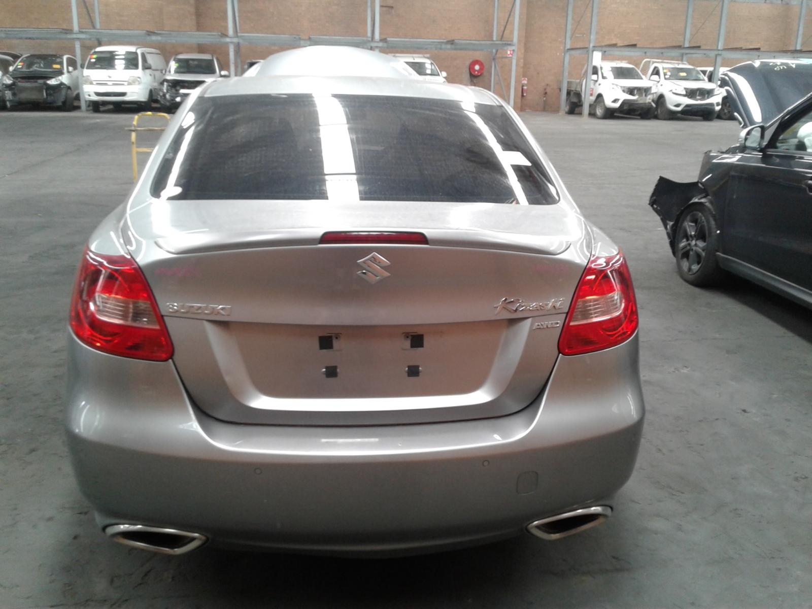View Auto part Door Handle Suzuki Kizashi 2012