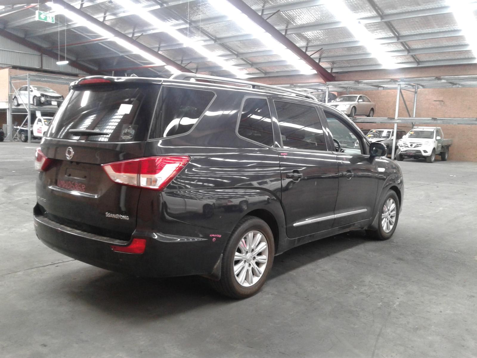 View Auto part Airbag Module/Sensor Ssangyong Stavic 2014