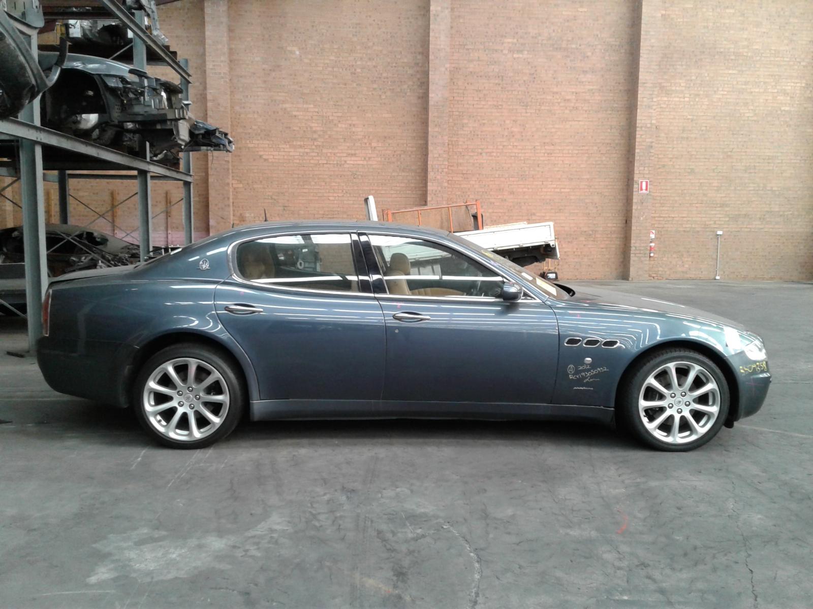View Auto part Bonnet Lock/Support Maserati Quattroporte 2004