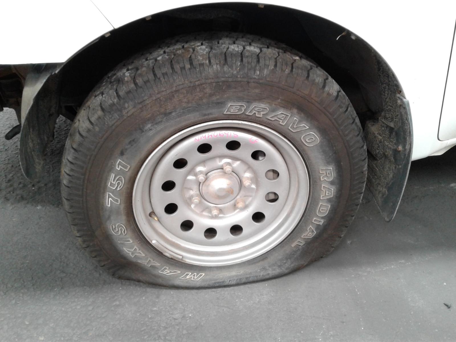 2013 Foton Tunland Left Taillight View Auto part Left Taillight Foton Tunland 2013