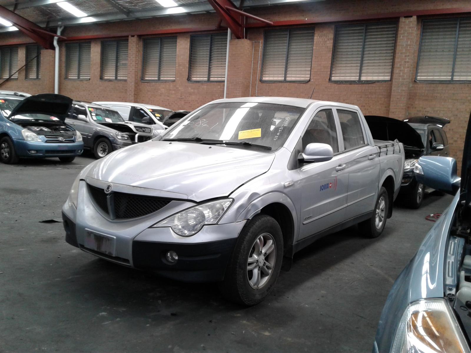 View Auto part Right Indicator/Fog/Side Ssangyong Actyon 2008