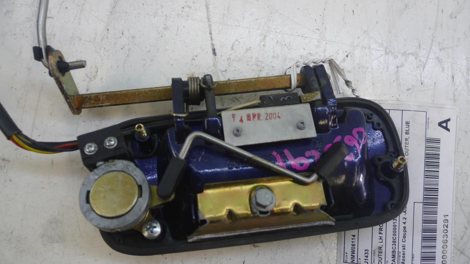 View Auto part Door Handle Maserati 4200gt 2004