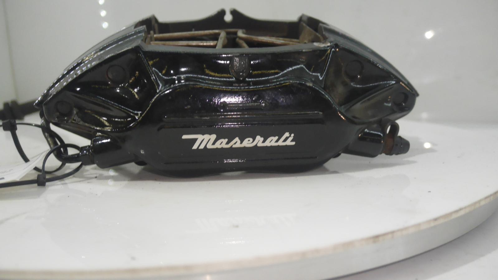 View Auto part Caliper Maserati 4200gt 2004