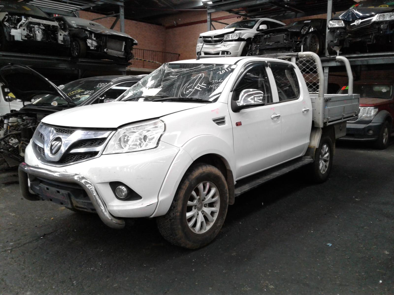 View Auto part Pwr Dr Wind Switch Foton Tunland 2015