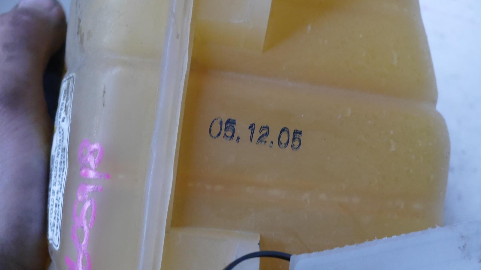 View Auto part Overflow Bottle Ssangyong Kyron 2006