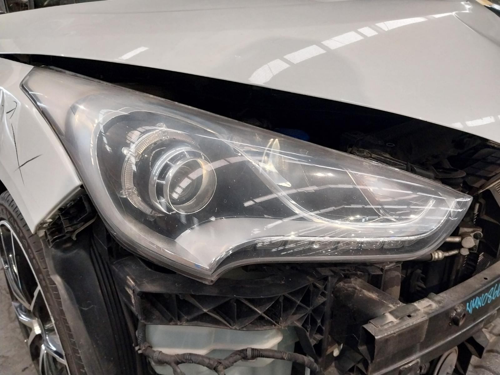 View Auto part Door Handle Hyundai Veloster 2012