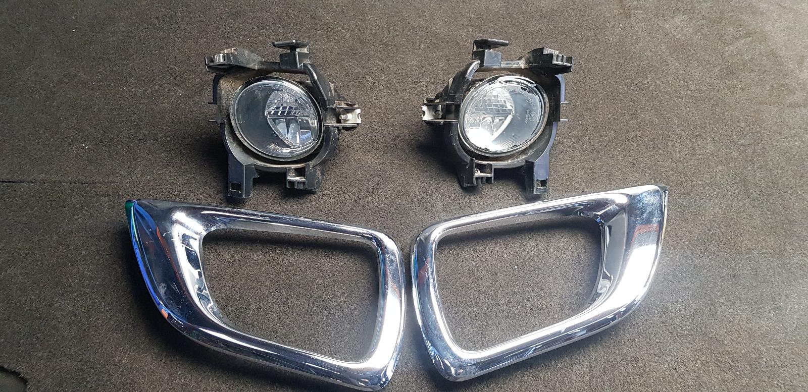 2018 Nissan Navara Right Indicator/Fog/Side View Auto part Right Indicator/Fog/Side Nissan Navara 2018