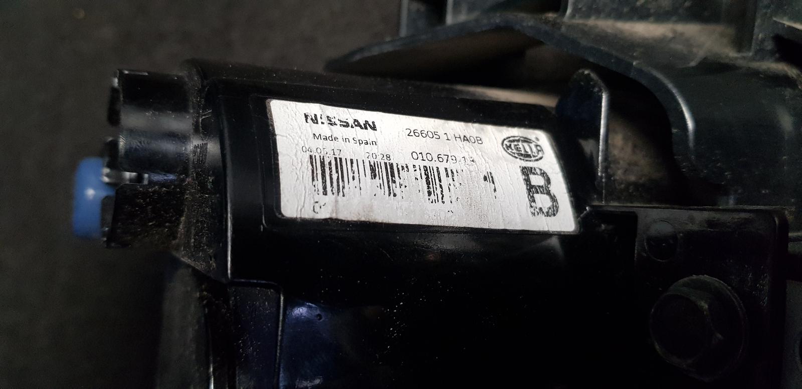 2018 Nissan Navara Right Indicator/Fog/Side View Auto part Right Indicator/Fog/Side Nissan Navara 2018