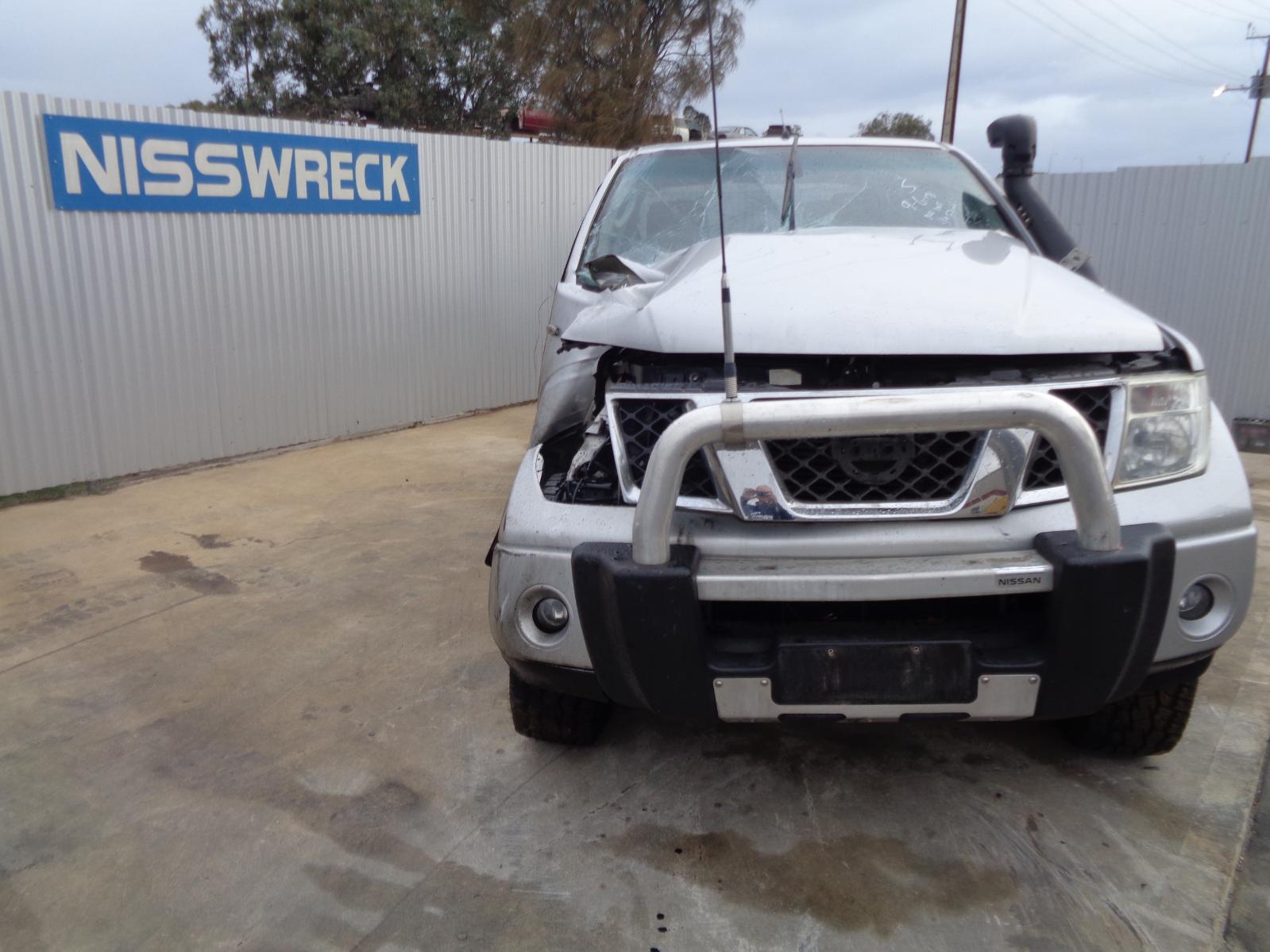 View Auto part Grille Nissan Navara 2007