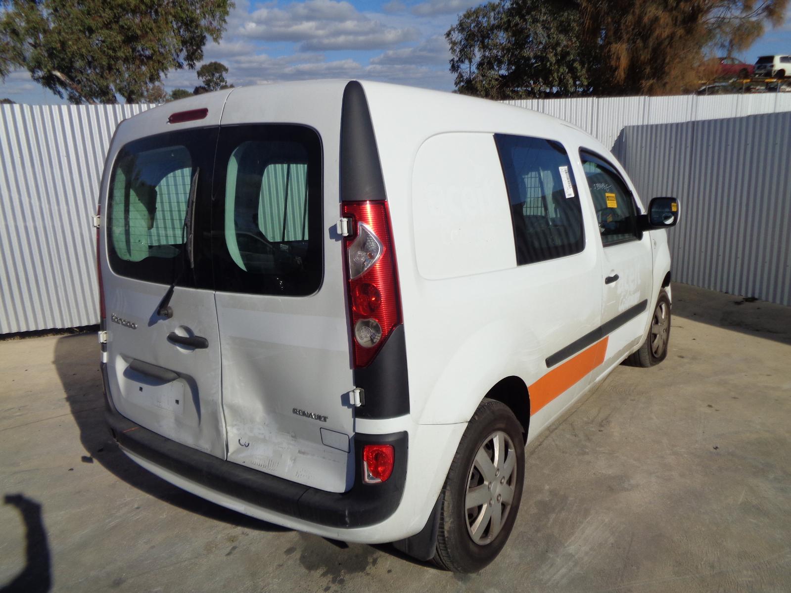 View Auto part Left Door Mirror Renault Kangoo 2010