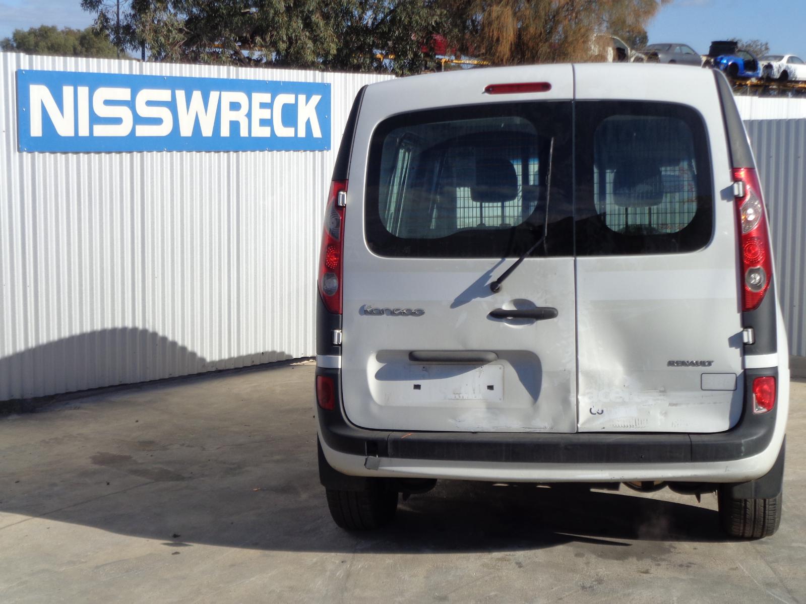 View Auto part Left Door Mirror Renault Kangoo 2010