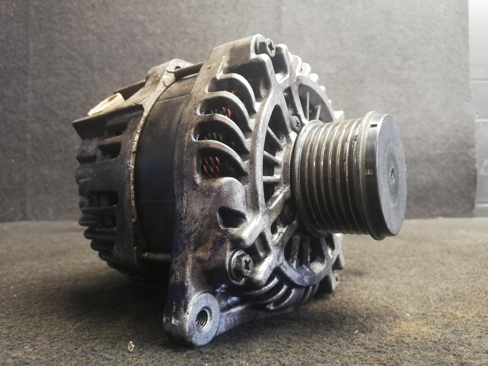View Auto part Alternator Nissan Navara 2011