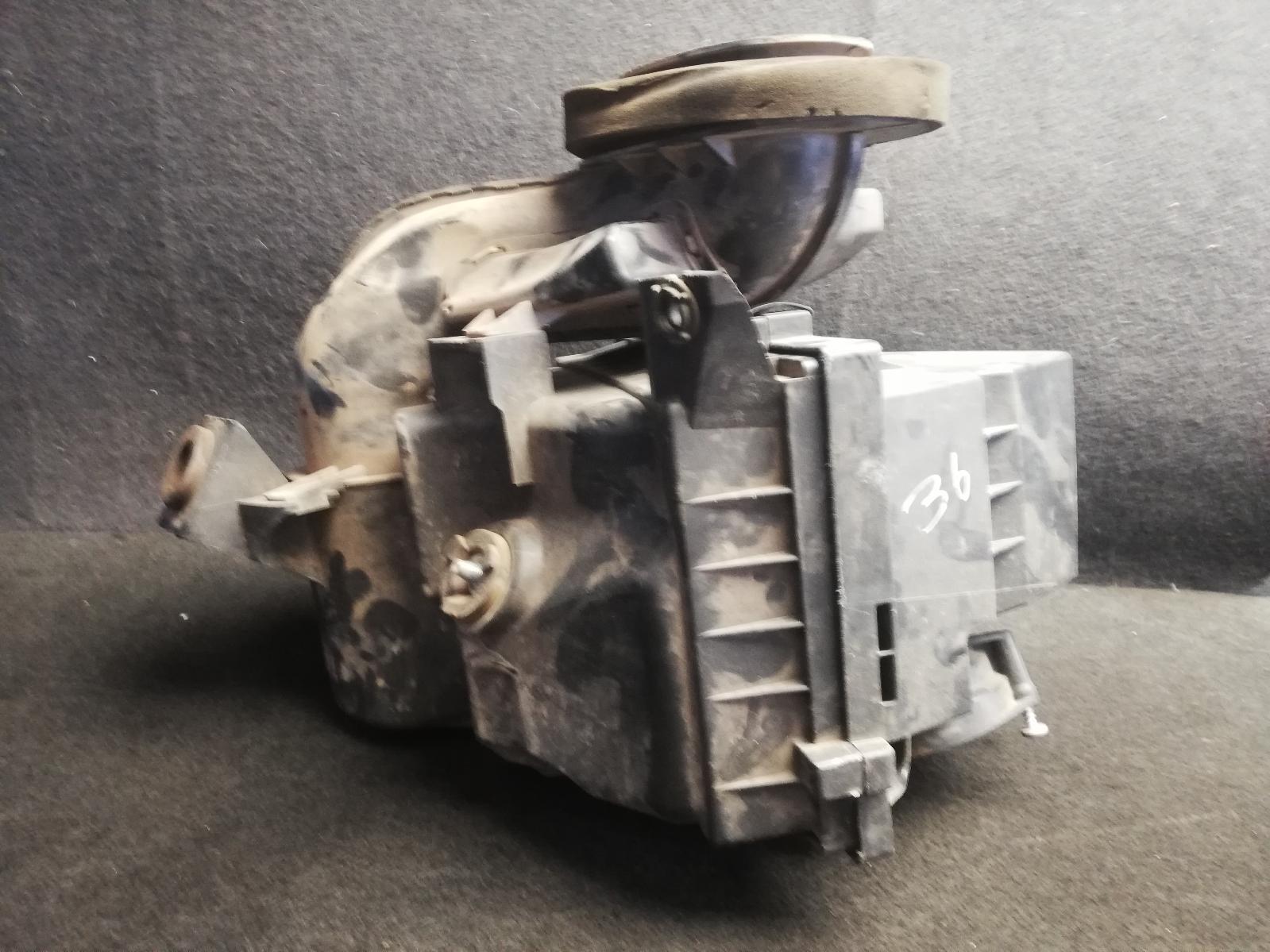 View Auto part Air Cleaner/Box Nissan Navara 2011