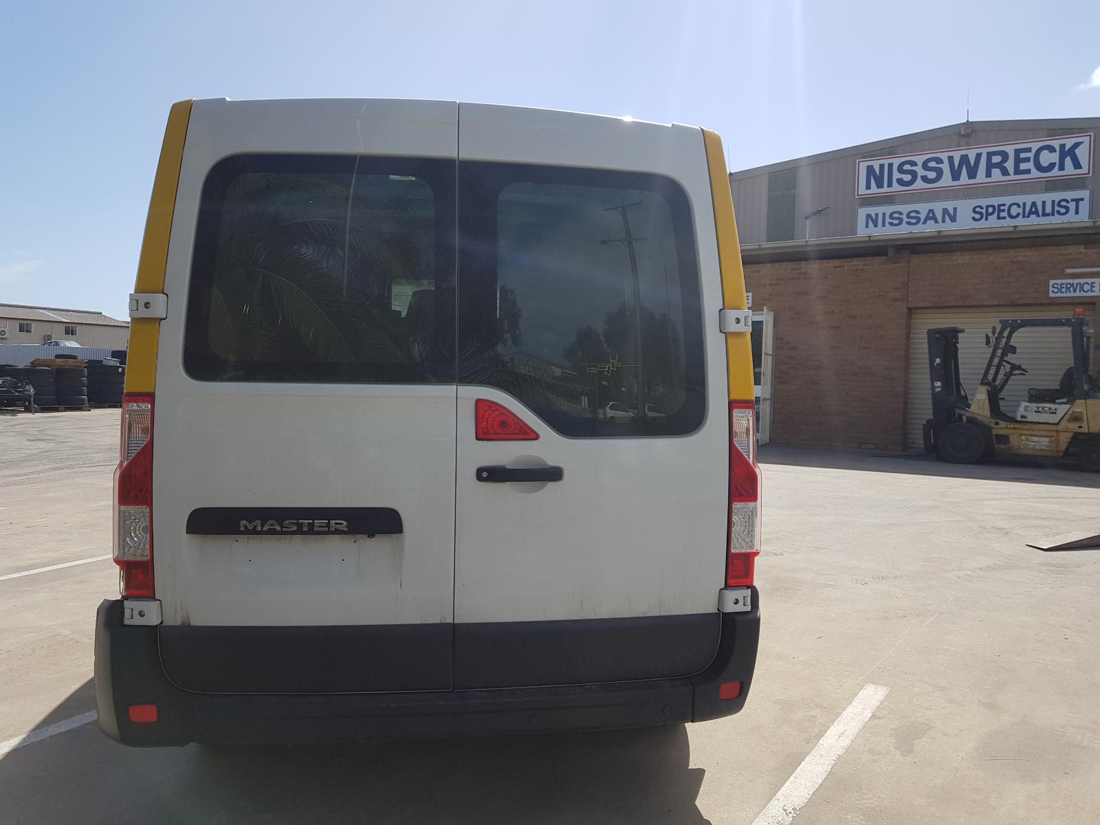 View Auto part Sunvisor Renault Master 2017