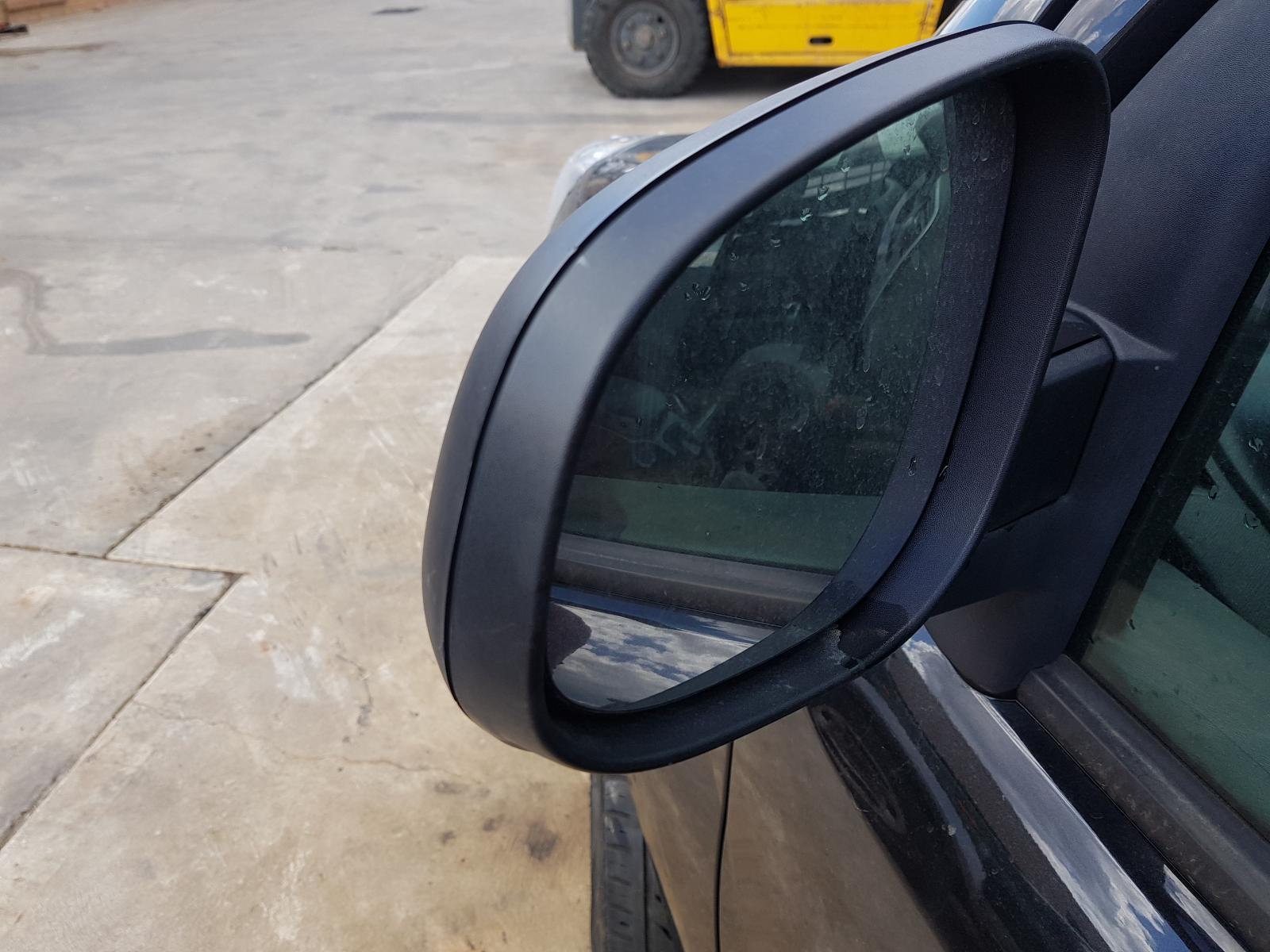 View Auto part Spare Wheel Carrier Renault Kangoo 2015