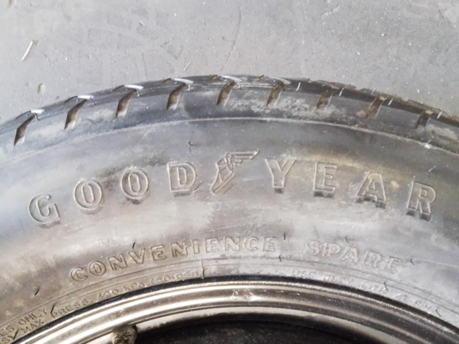 View Auto part Wheel Standard/Steel Nissan Murano 2012