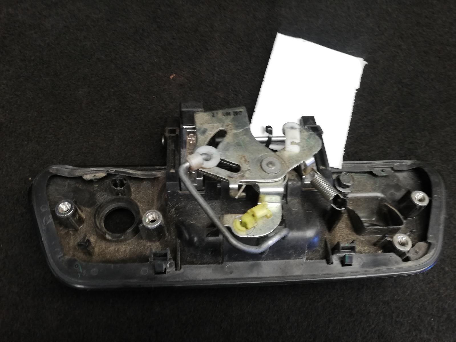 View Auto part Tailgate Handle Nissan Navara 2018