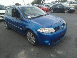 View Auto part A/C Condenser Renault Megane 2004