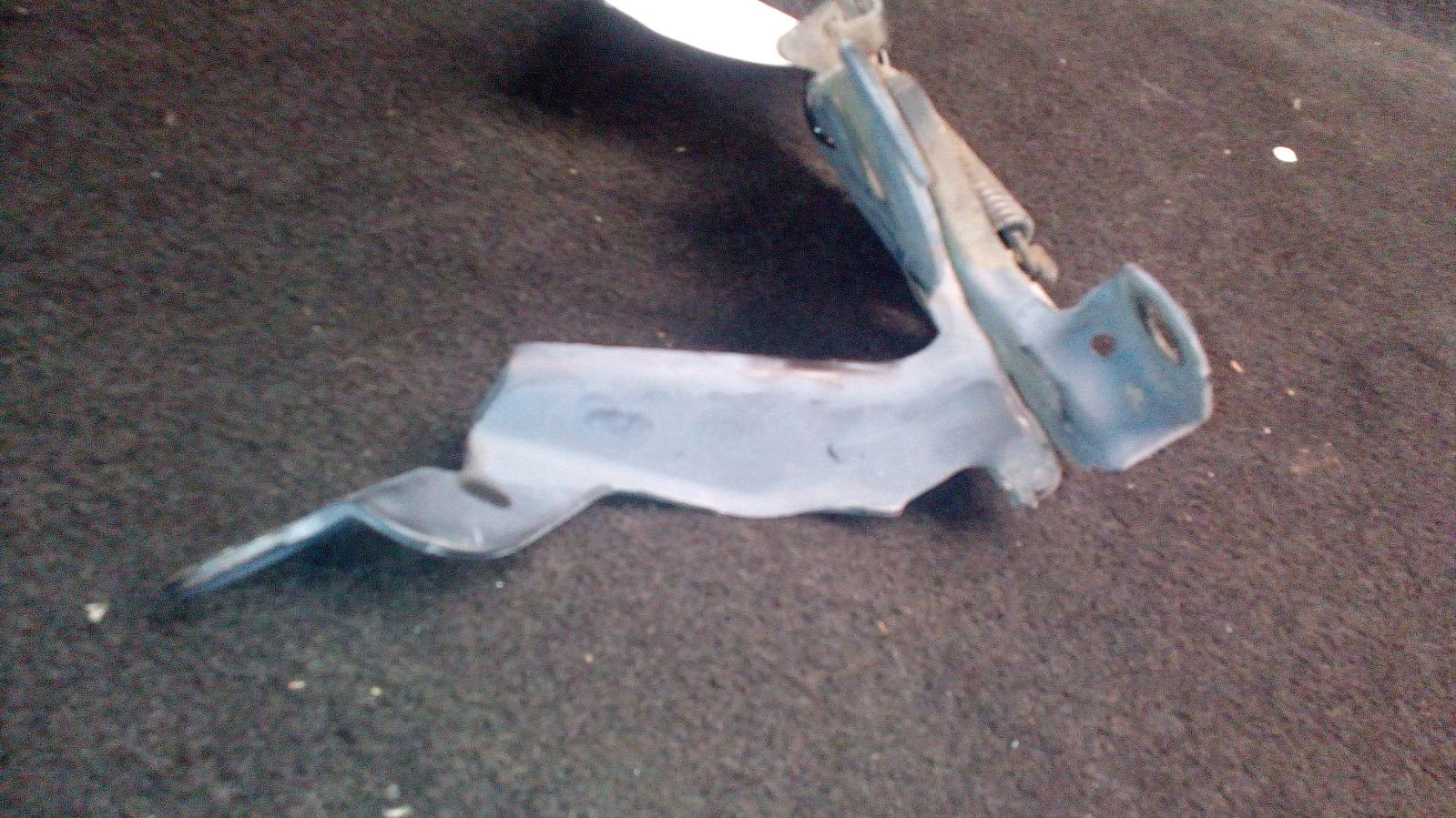 2010 Nissan Murano Bonnet Lock/Support View Auto part Bonnet Lock/Support Nissan Murano 2010