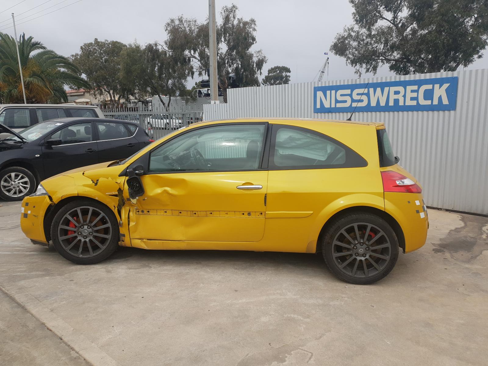 2007 Renault Megane Right Door Mirror View Auto part Right Door Mirror Renault Megane 2007