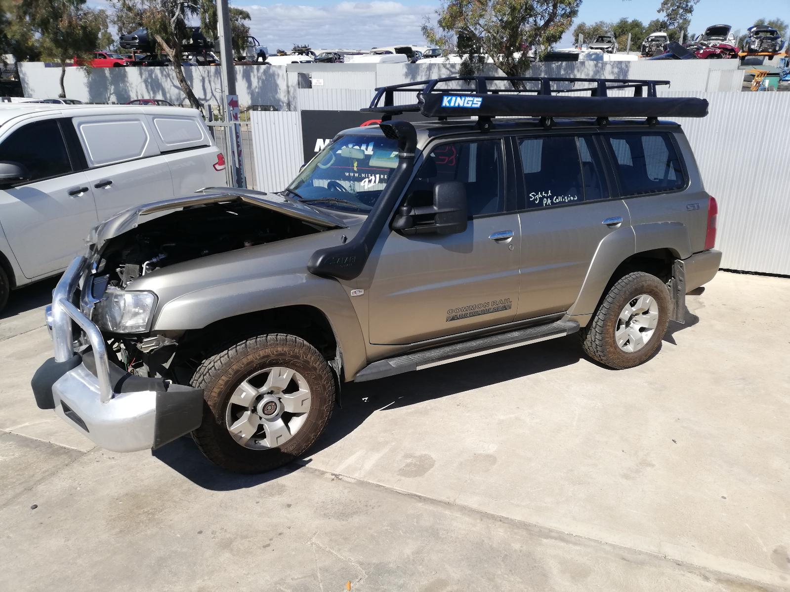 Door Trim Patrol Nissan 2008