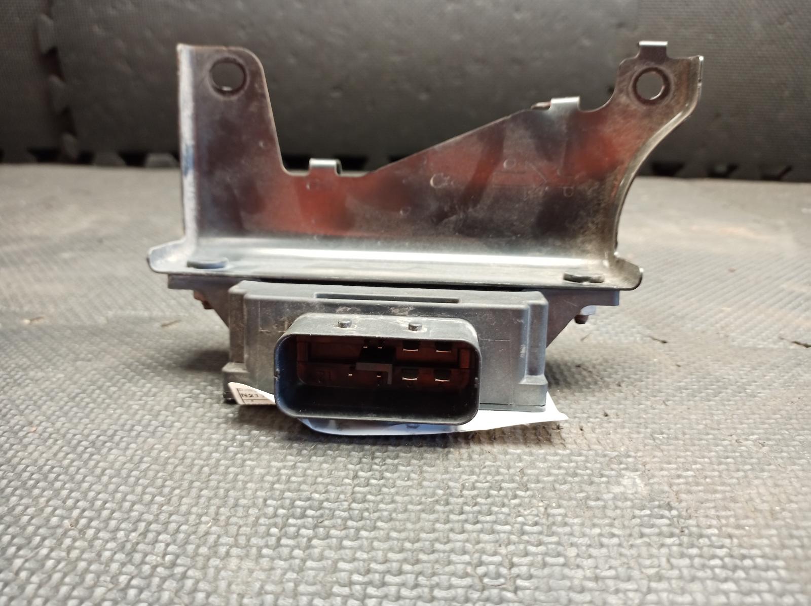 View Auto part Misc Switch/Relay Mazda Cx5 2012