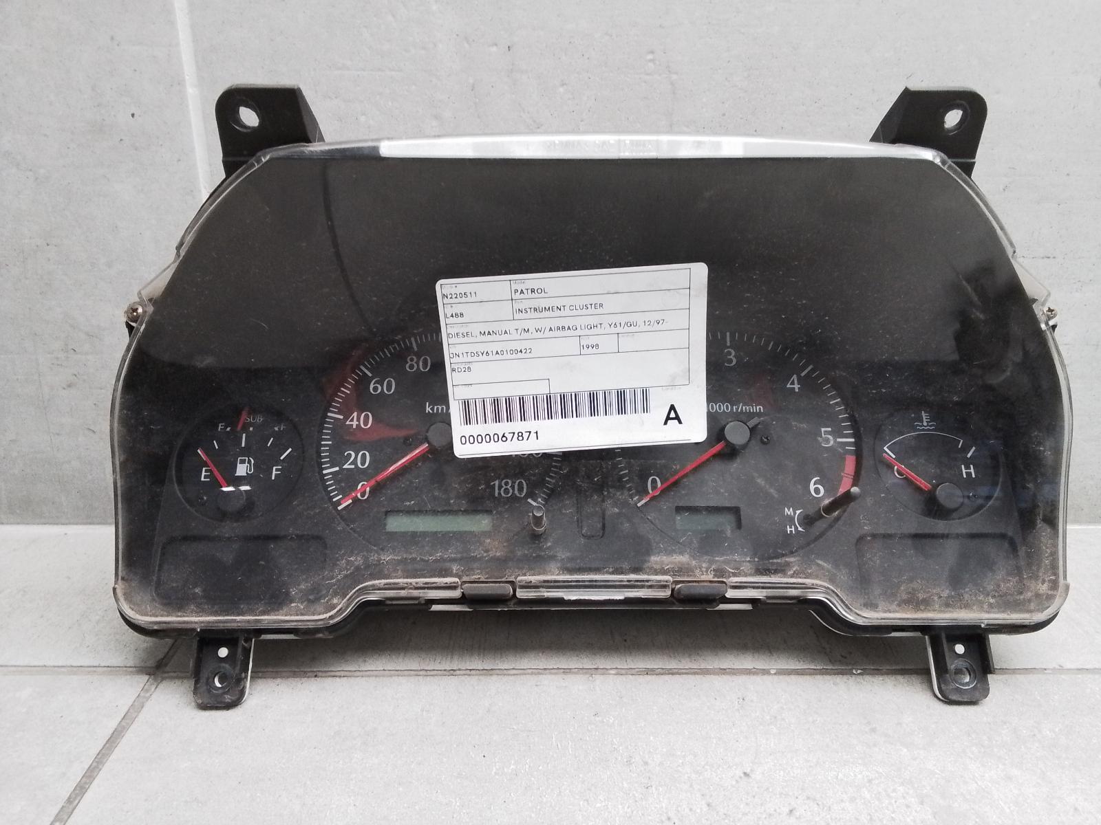 Instrument Cluster Patrol Nissan 1998