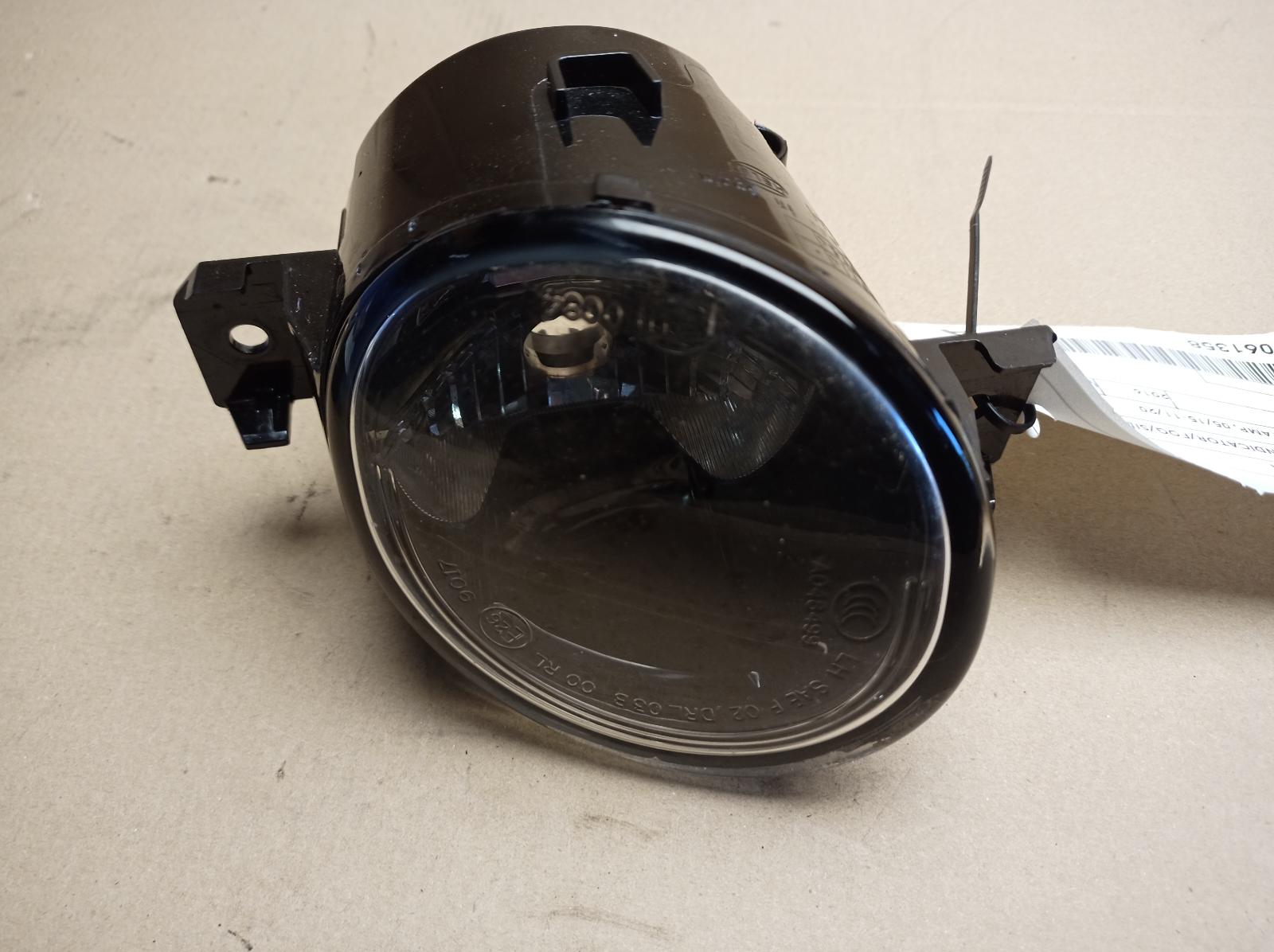 View Auto part Left Indicator/Fog/Side Nissan Navara 2016