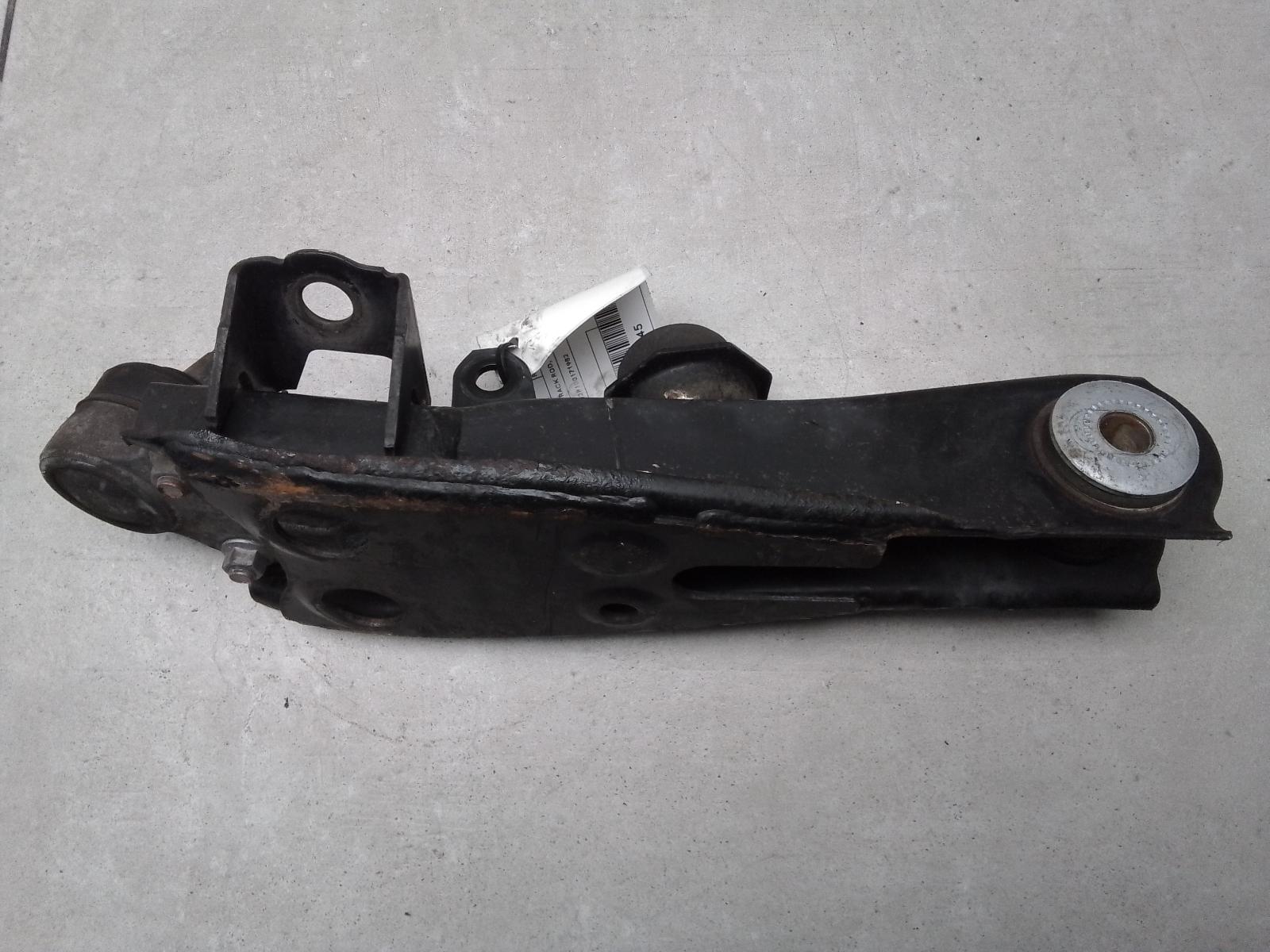 View Auto part Right Front Lower Control Arm Toyota Hiace 2015