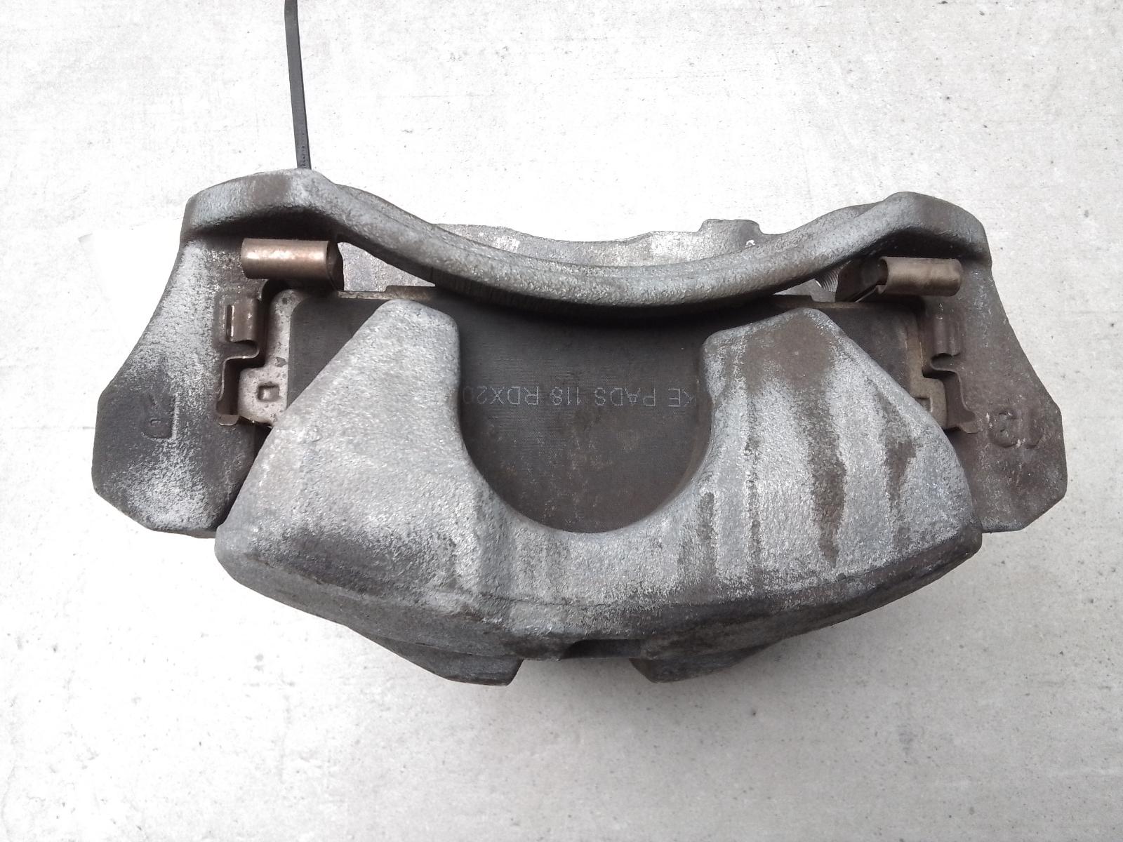 View Auto part Caliper Toyota Hiace 2015