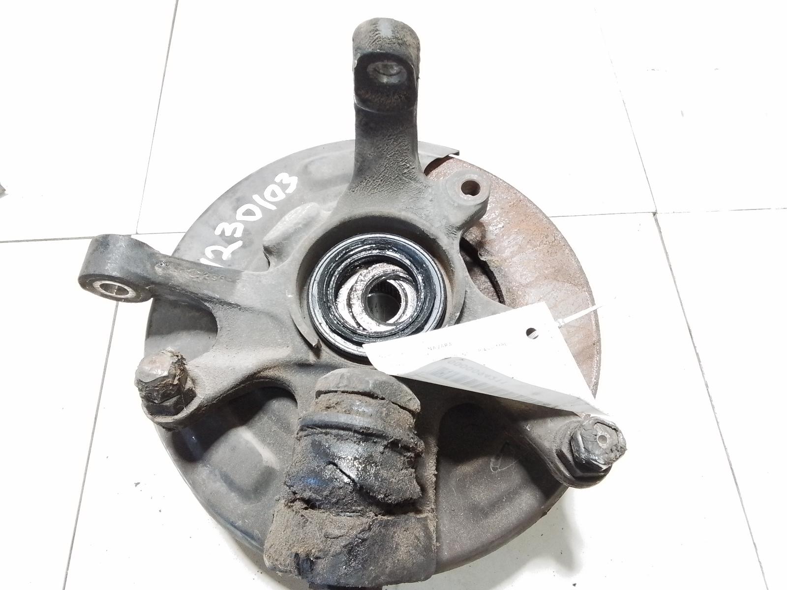 1998 Nissan Navara Right Front Hub Assembly View Auto part Right Front Hub Assembly Nissan Navara 1998