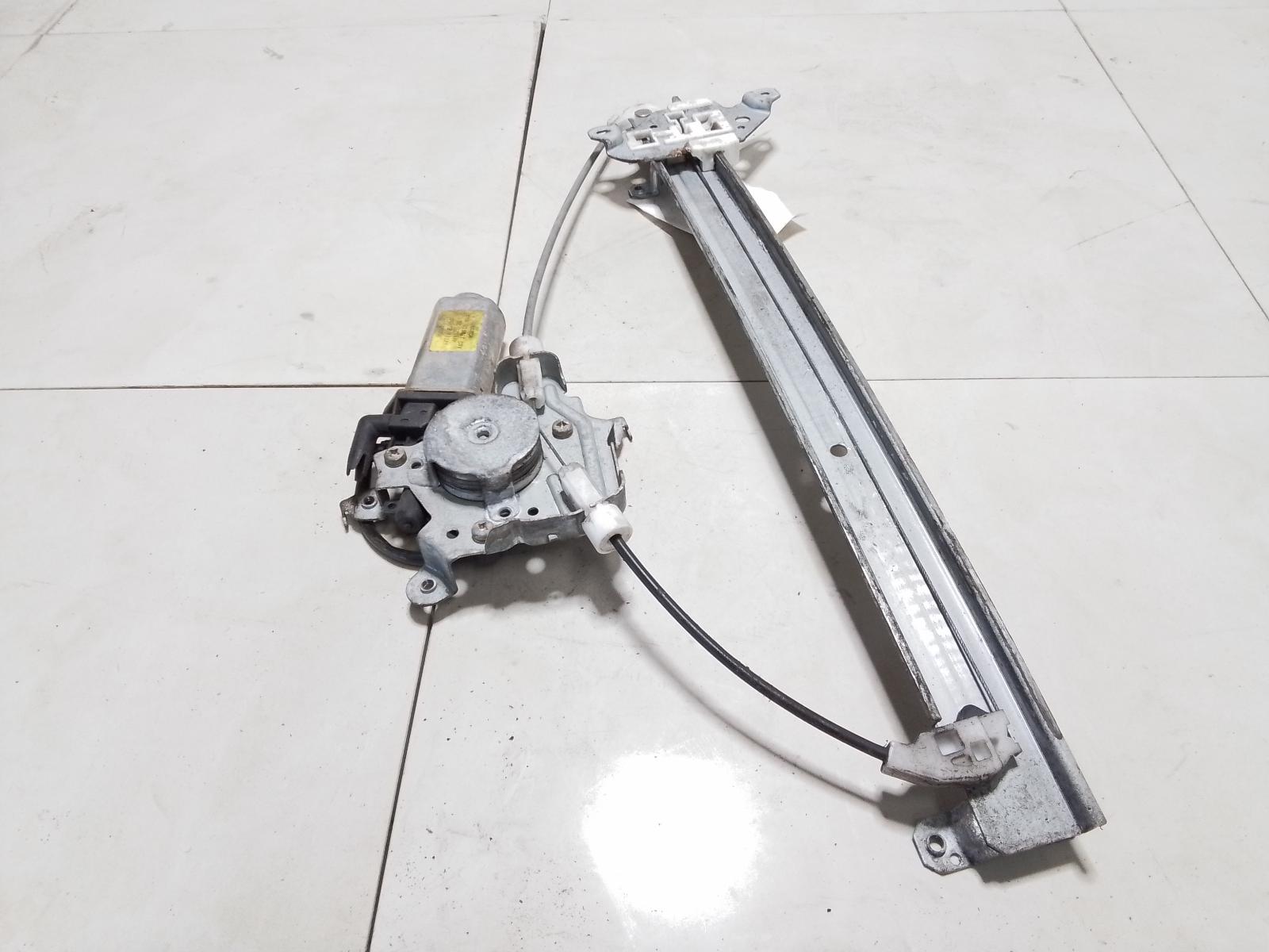 View Auto part Left Rear Wnd Reg/Motor Nissan Navara 1998