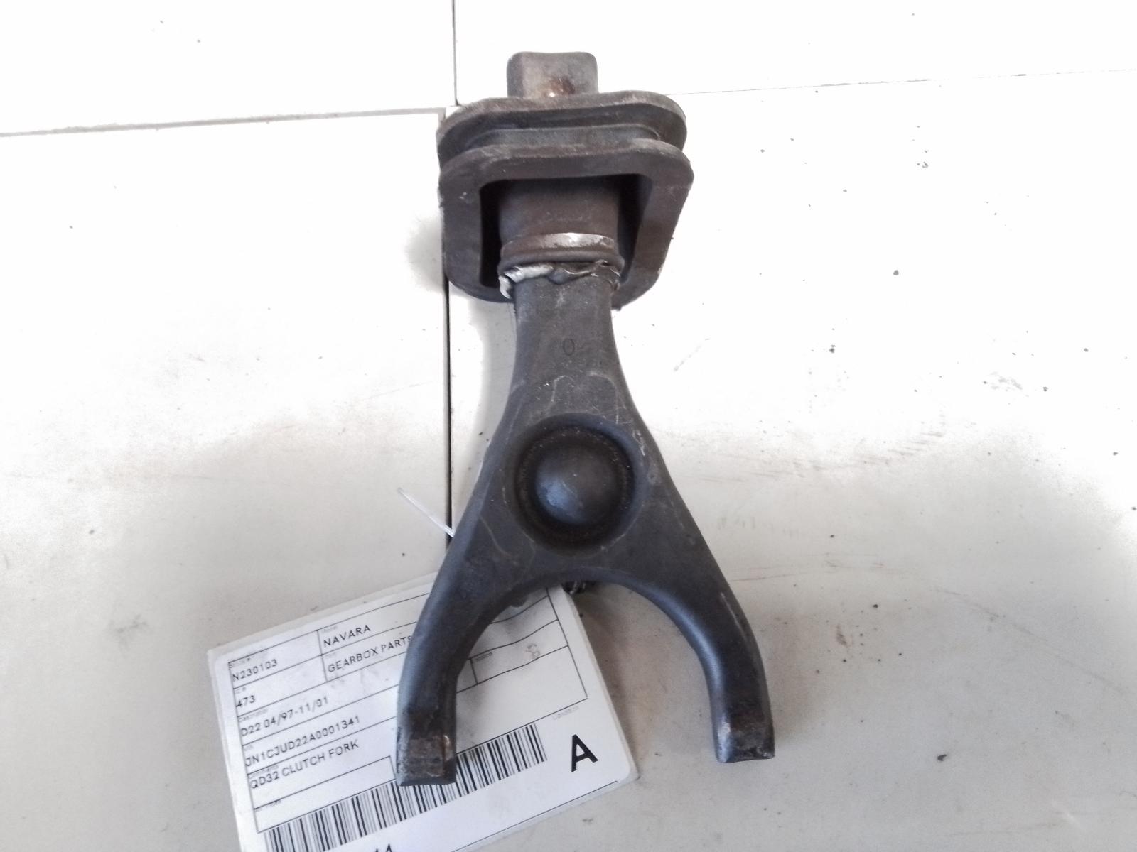 View Auto part Gearbox Parts Nissan Navara 1998