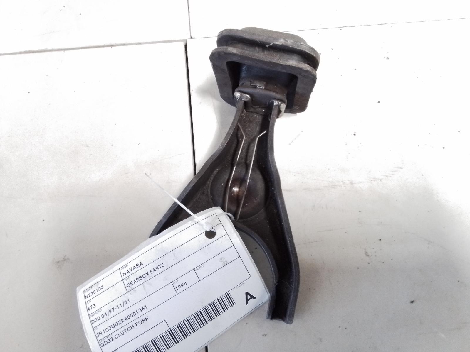View Auto part Gearbox Parts Nissan Navara 1998