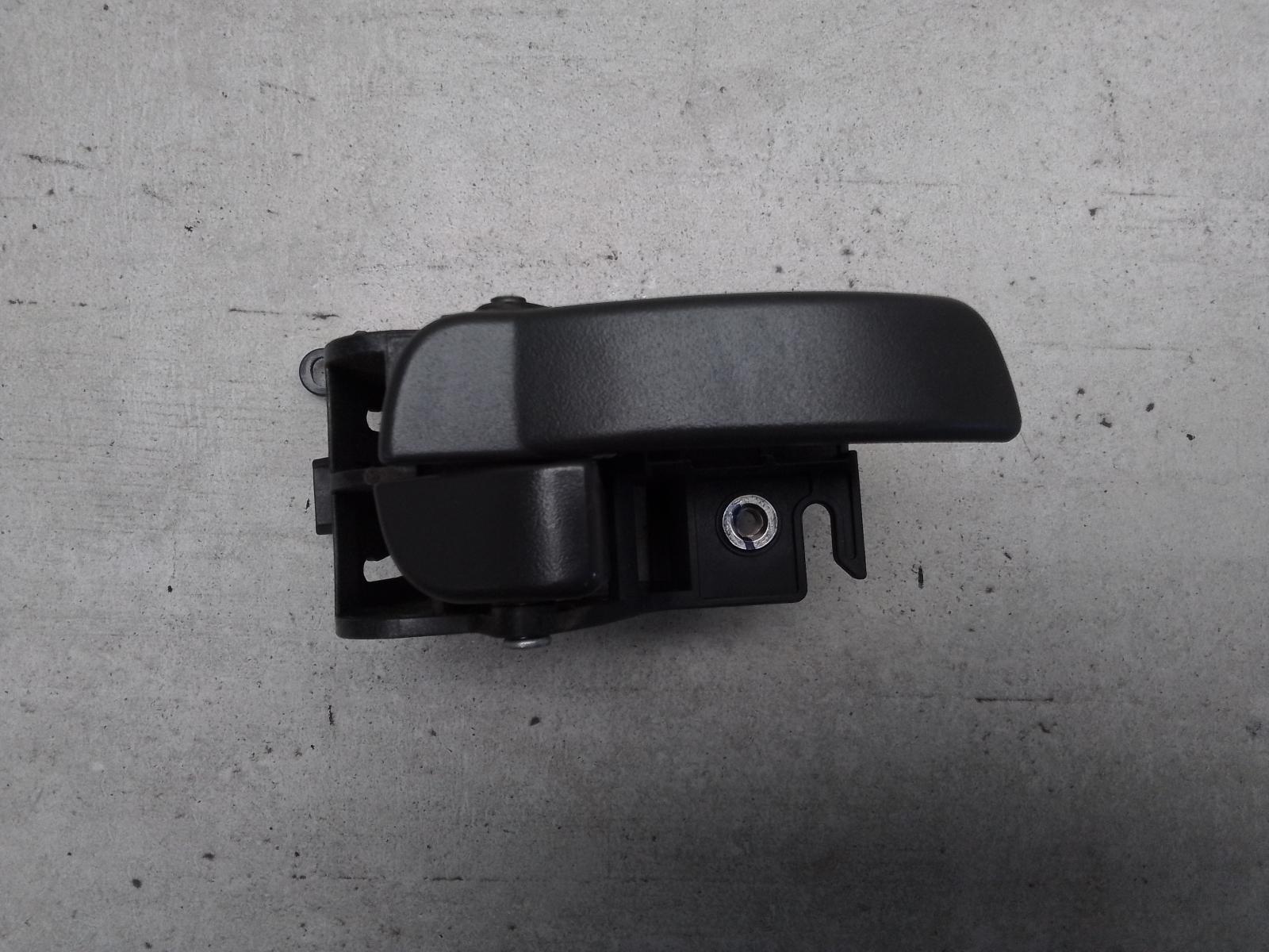 View Auto part Door Handle Nissan Navara 2010