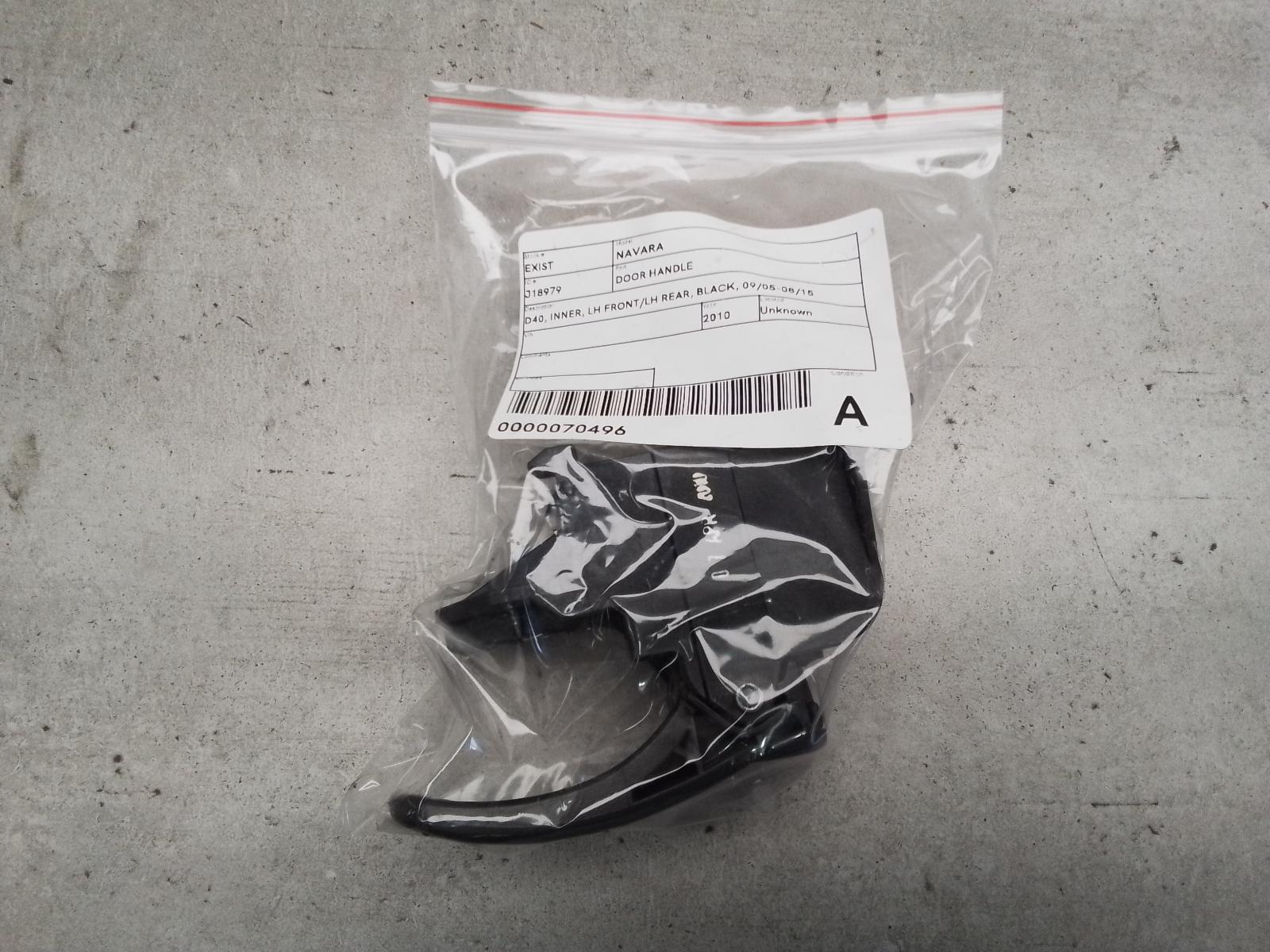 View Auto part Door Handle Nissan Navara 2010