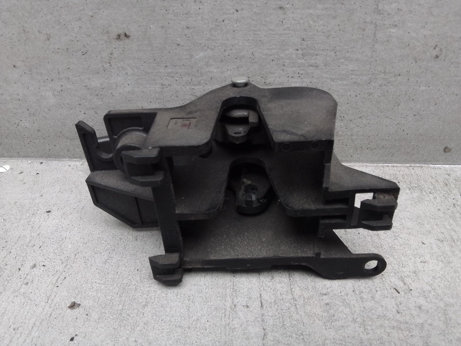 View Auto part Door Handle Nissan Navara 2010