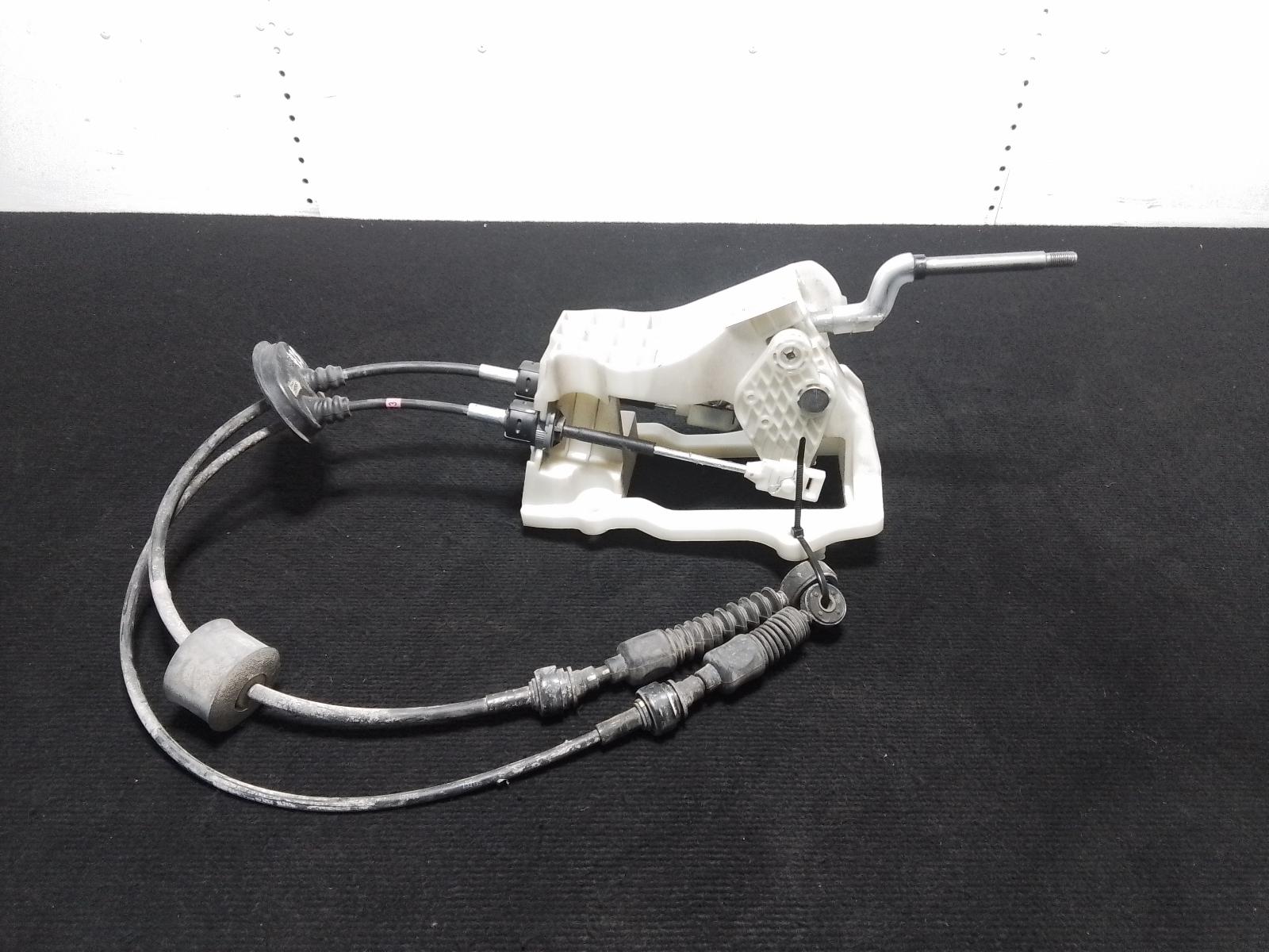 View Auto part Gear Linkage Hyundai Iload/imax 2013