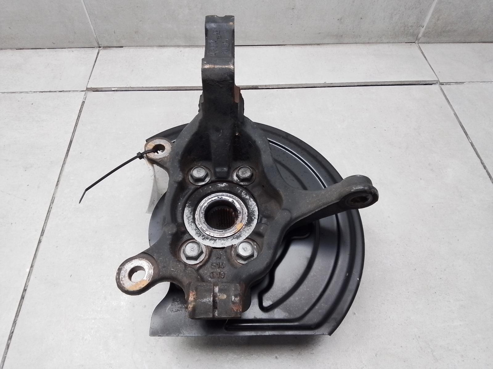 View Auto part Right Front Hub Assembly Nissan Juke 2014