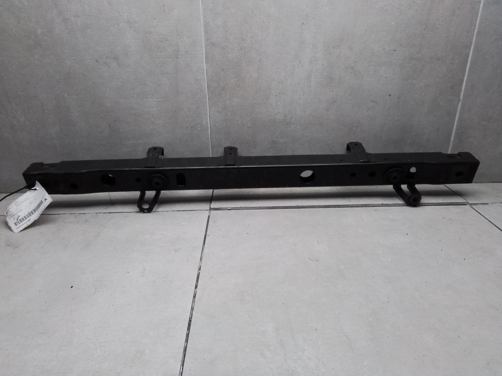 View Auto part Radiator Support Nissan Juke 2014