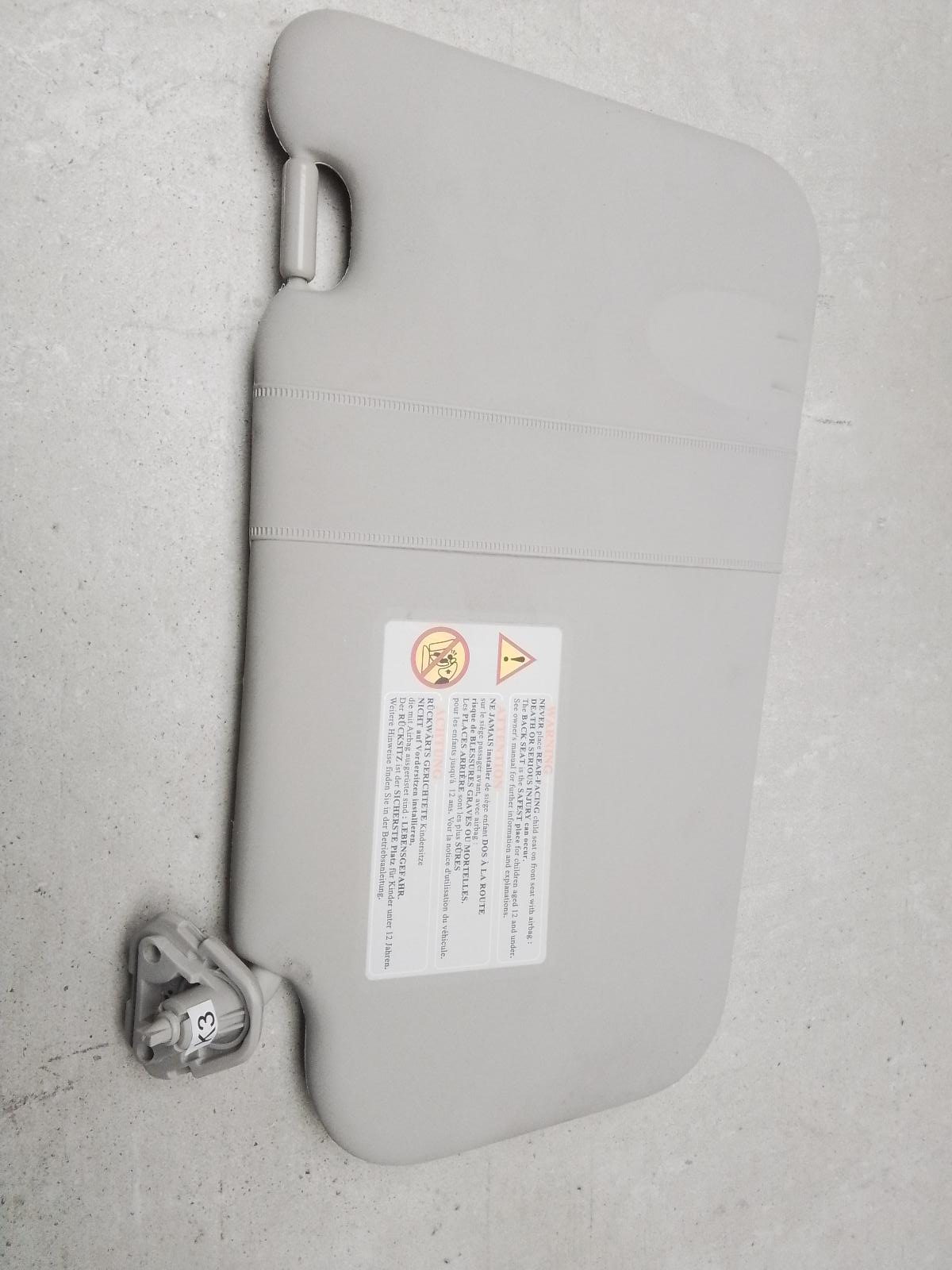 2014 Nissan Juke Sunvisor View Auto part Sunvisor Nissan Juke 2014