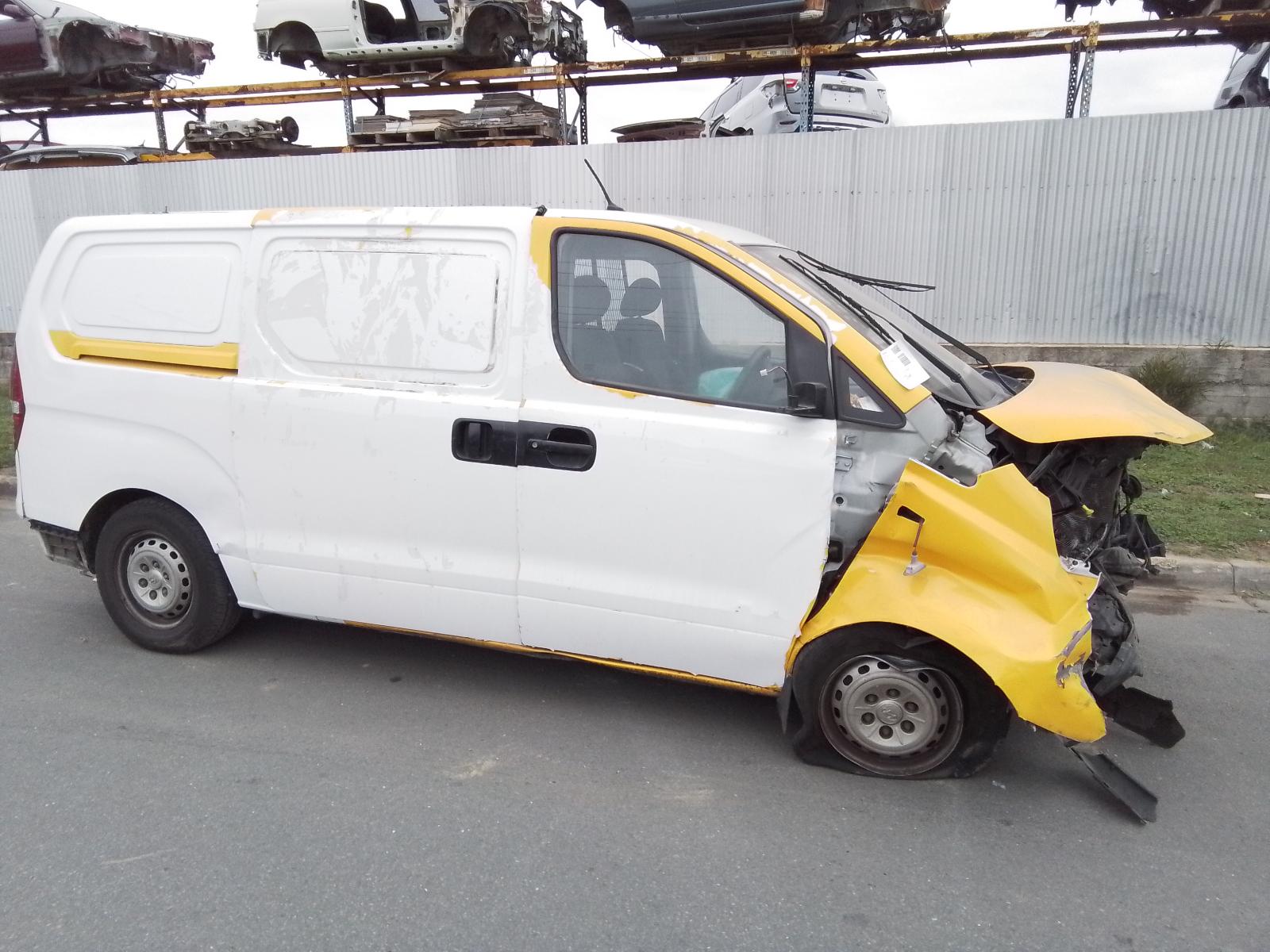 View Auto part Cargo Barrier Hyundai Iload/imax 2013