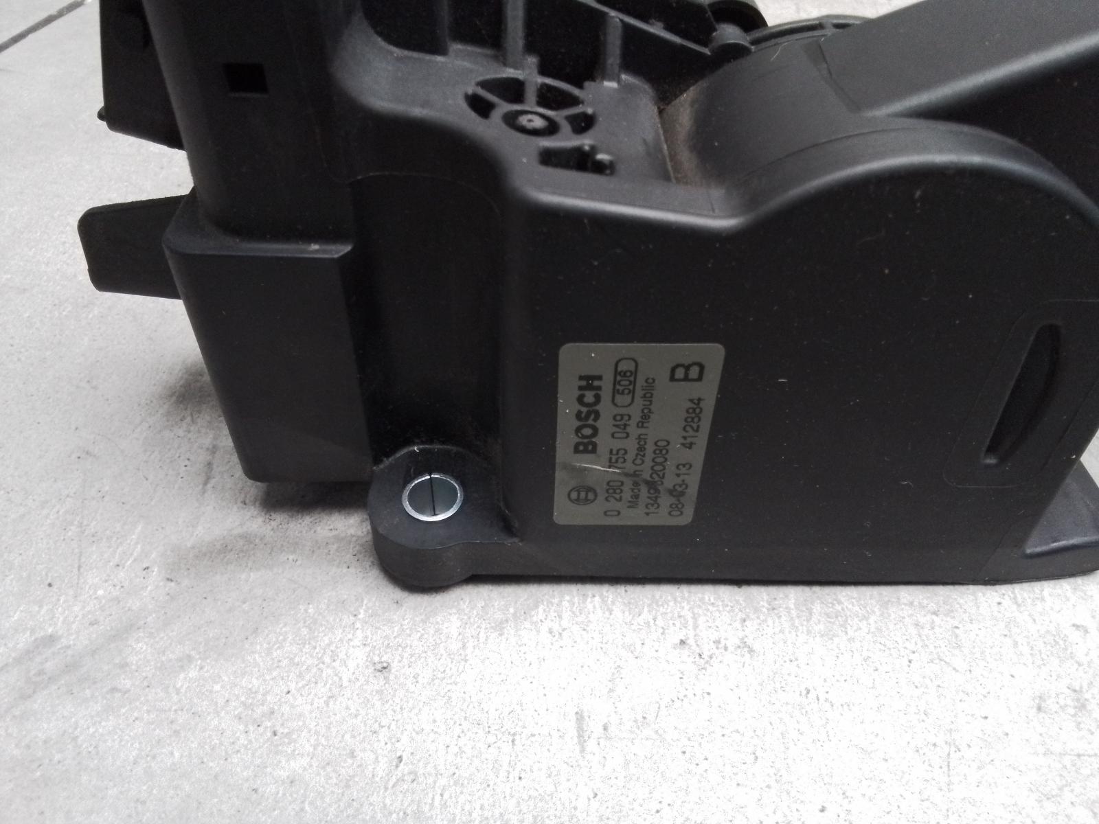 View Auto part Pedal Assembly Fiat Ducato 2008